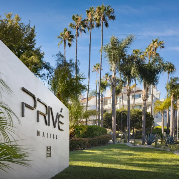 AlexNye_260707_Prive_Malibu_1230-Edit-2_result-1-scaled